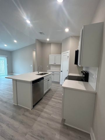 12948 E Blake St, Wichita, KS 67230