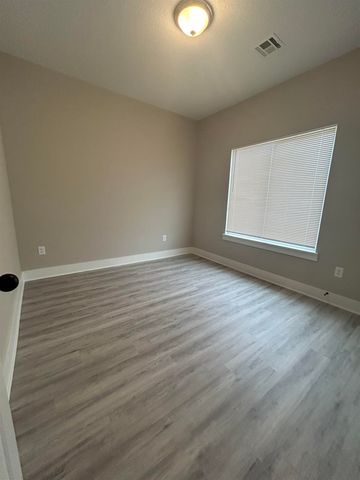 12948 E Blake St, Wichita, KS 67230