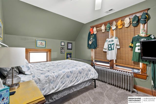 407 E 11th Street, Fremont, NE 68025