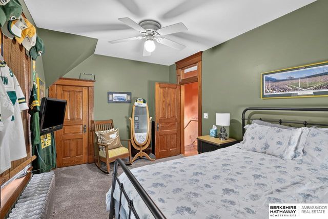 407 E 11th Street, Fremont, NE 68025