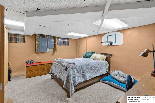 407 E 11th Street, Fremont, NE 68025
