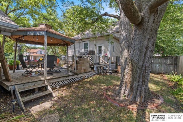 407 E 11th Street, Fremont, NE 68025