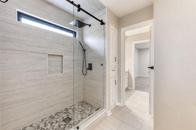 19822 Summerset Way, Houston, TX 77094
