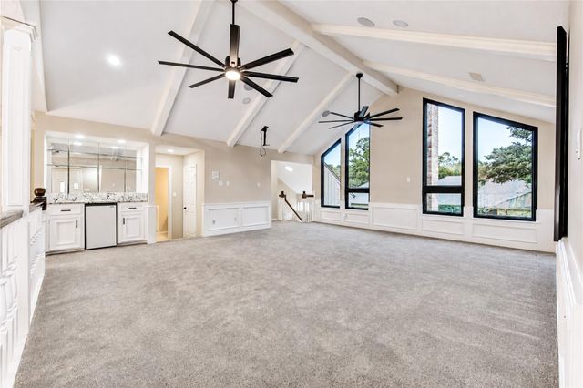 19822 Summerset Way, Houston, TX 77094