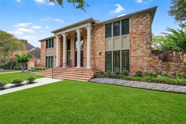 19822 Summerset Way, Houston, TX 77094