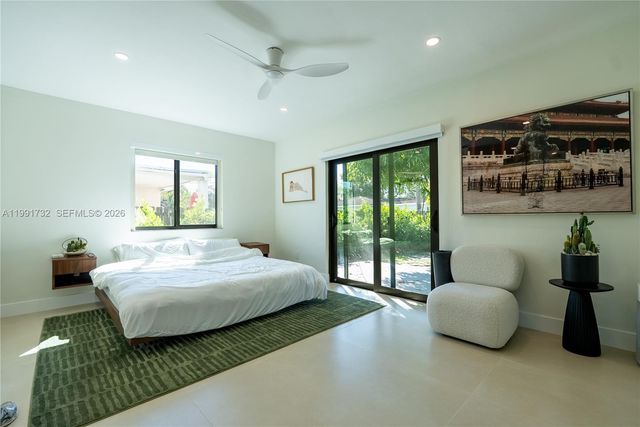 7548 Adventure Ave, North Bay Village, FL 33141