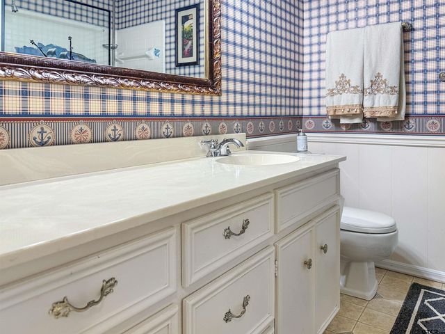 3518 Cloverdale Dr, Tyler, TX 75701