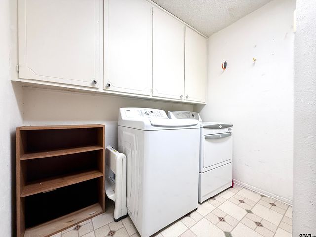 3518 Cloverdale Dr, Tyler, TX 75701