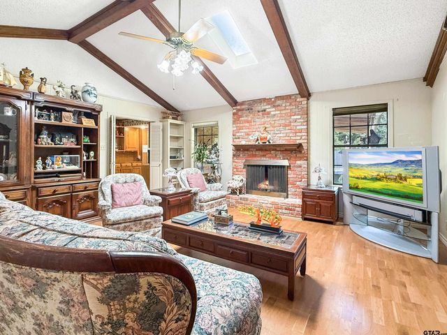 3518 Cloverdale Dr, Tyler, TX 75701