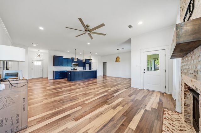 2009 Berkshire Drive, Benton, AR 72019