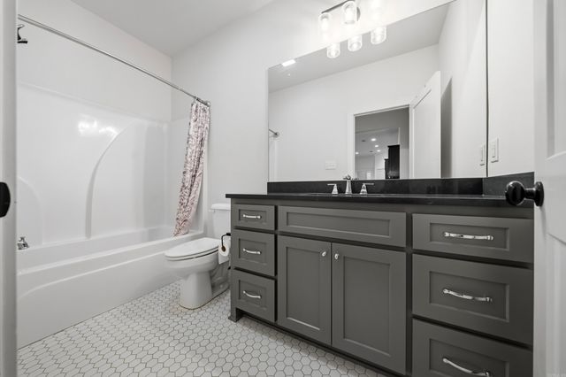 2009 Berkshire Drive, Benton, AR 72019