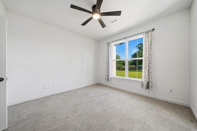 2009 Berkshire Drive, Benton, AR 72019