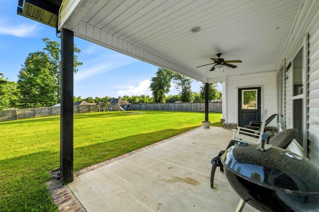 2009 Berkshire Drive, Benton, AR 72019