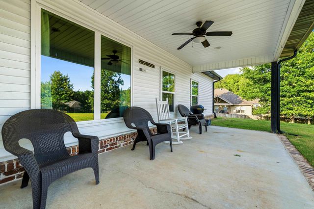 2009 Berkshire Drive, Benton, AR 72019