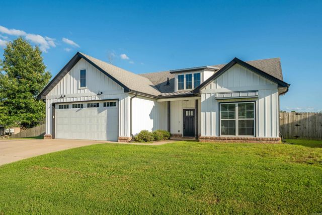 2009 Berkshire Drive, Benton, AR 72019
