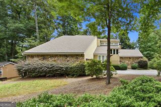 2990 Ascot Lane, Roswell, GA 30076