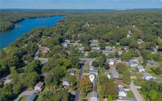 12 Overlook Road, Narragansett, RI 02882