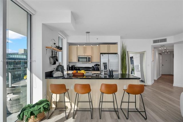 1111 SW 1st Ave UPH4019-, Miami, FL 33130