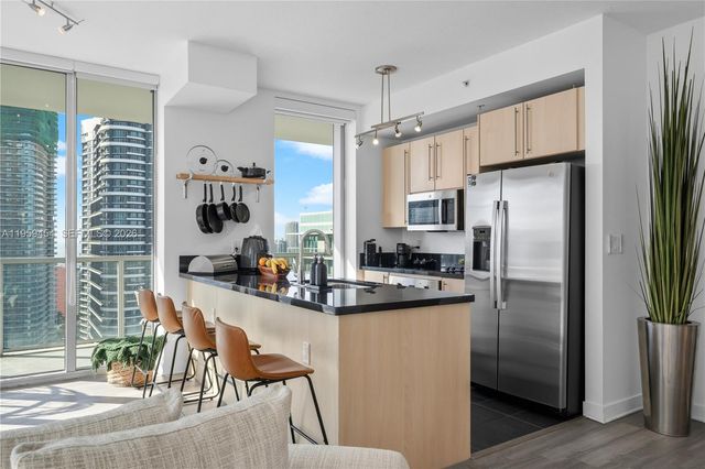 1111 SW 1st Ave UPH4019-, Miami, FL 33130