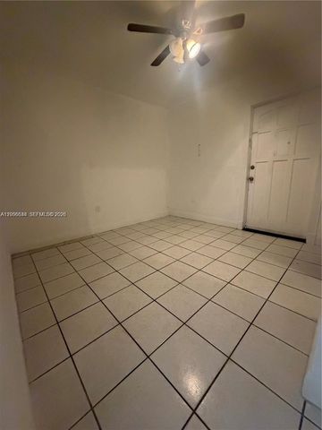 6045 Dawson St, Hollywood, FL 33023