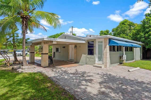6045 Dawson St, Hollywood, FL 33023