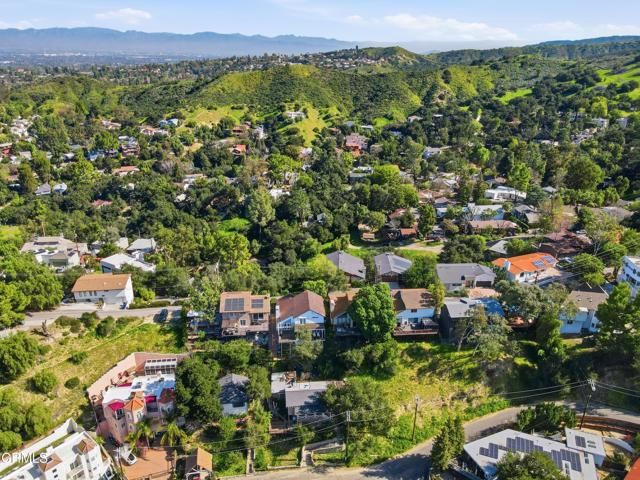 4304 Saltillo Street, Los Angeles, CA 91364