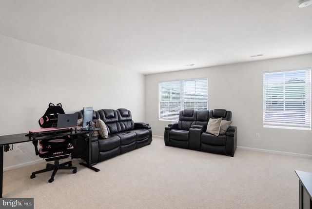 56 ROWAND WAY E, Clementon, NJ 08021