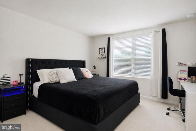 56 ROWAND WAY E, Clementon, NJ 08021