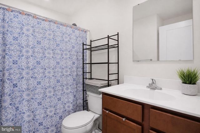 56 ROWAND WAY E, Clementon, NJ 08021