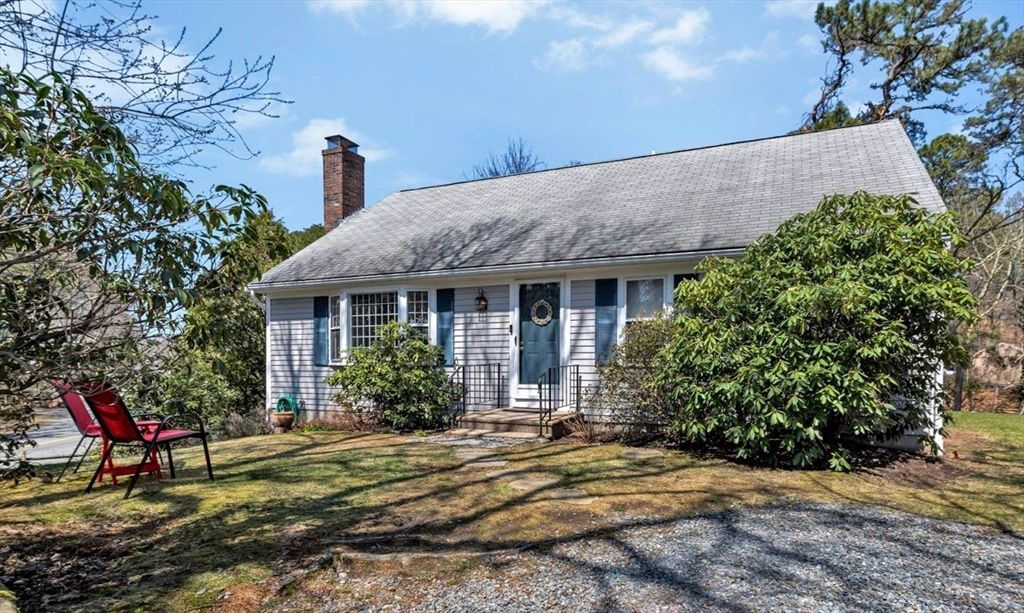 5 Maple Ln, Brewster, MA 02631