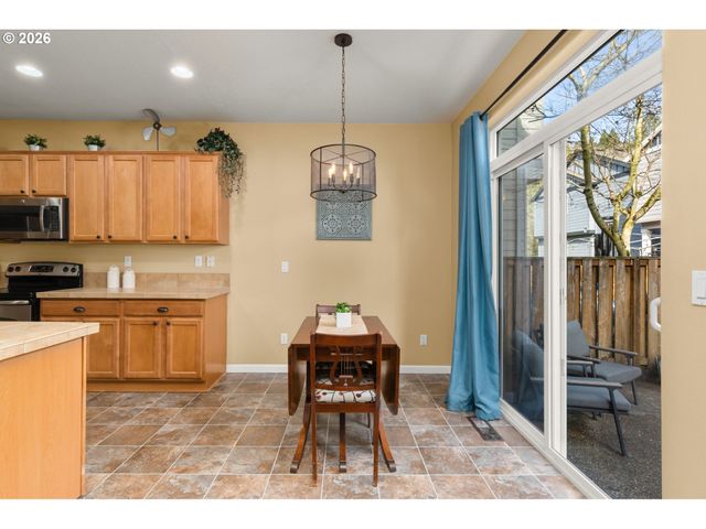 3650 Se TRELLIS Pl, Hillsboro, OR 97123