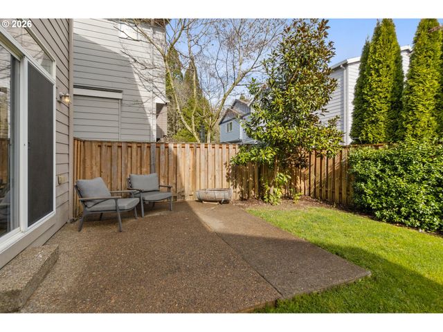 3650 Se TRELLIS Pl, Hillsboro, OR 97123