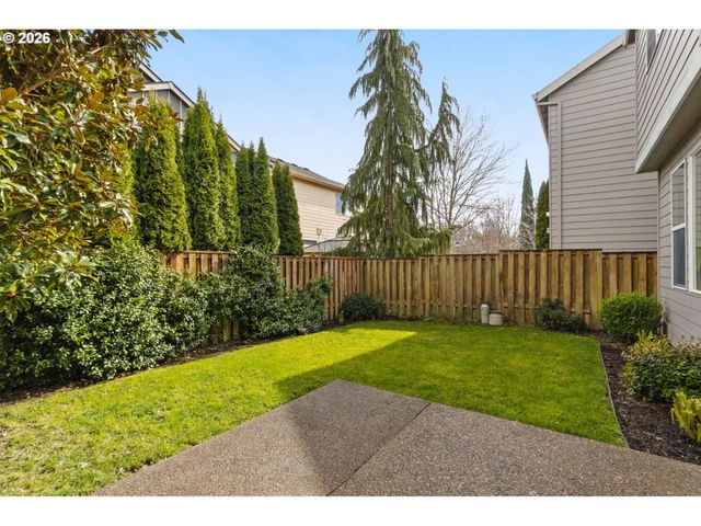 3650 Se TRELLIS Pl, Hillsboro, OR 97123