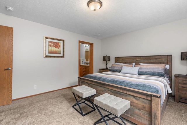 303 Berry Lane, Wisconsin Dells, WI 53965