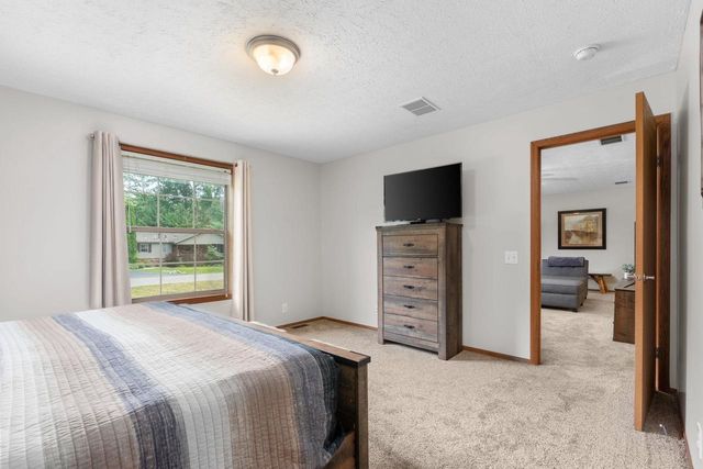 303 Berry Lane, Wisconsin Dells, WI 53965