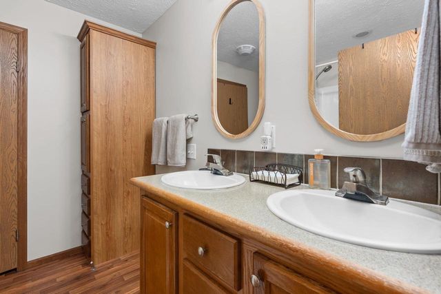 303 Berry Lane, Wisconsin Dells, WI 53965