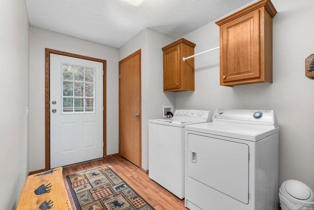 303 Berry Lane, Wisconsin Dells, WI 53965