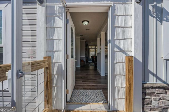 869 Simmons Road, Social Circle, GA 30025