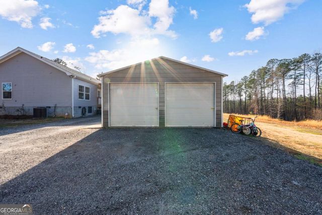 869 Simmons Road, Social Circle, GA 30025