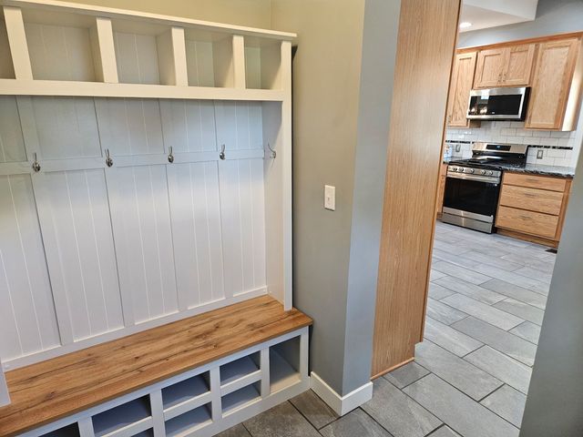 215 E Sale Street, Tuscola, IL 61953