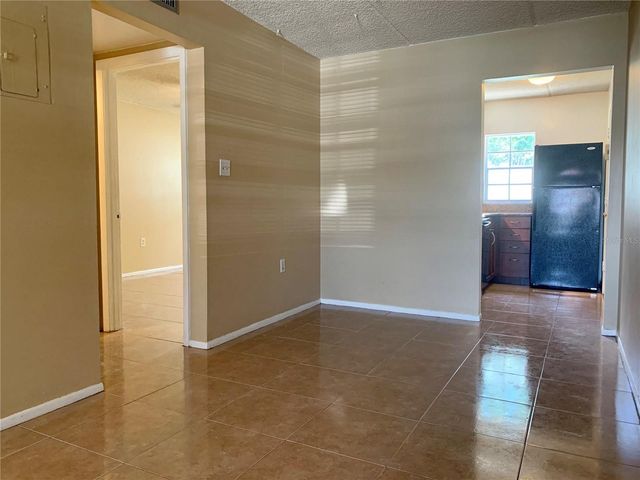 525 CONWAY ROAD 9, Orlando, FL 32807