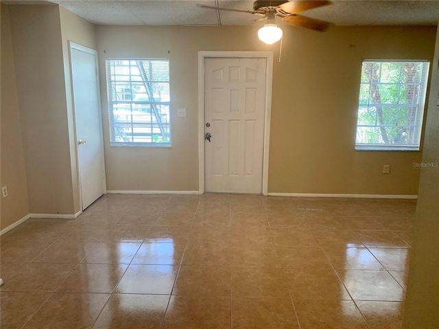 525 CONWAY ROAD 9, Orlando, FL 32807