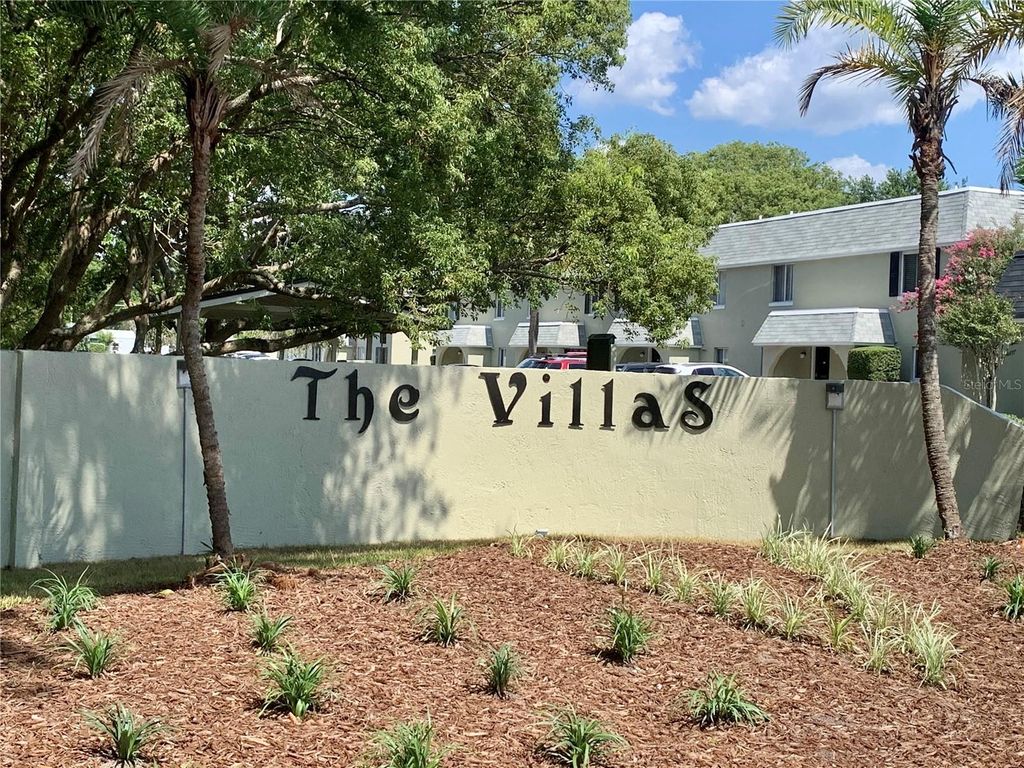 525 CONWAY ROAD 9, Orlando, FL 32807