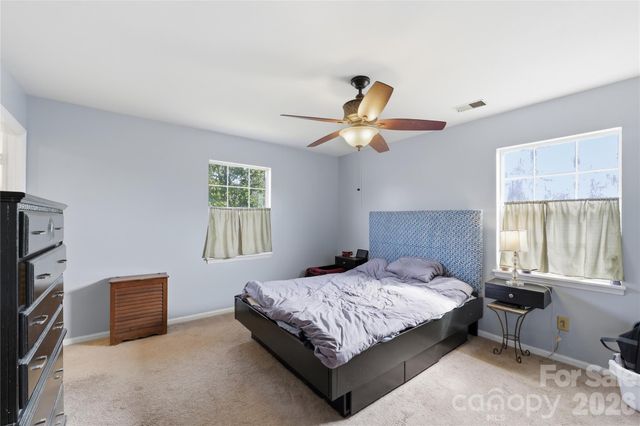 9444 Stately Oak Lane, Mint Hill, NC 28227