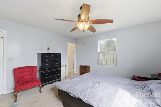 9444 Stately Oak Lane, Mint Hill, NC 28227