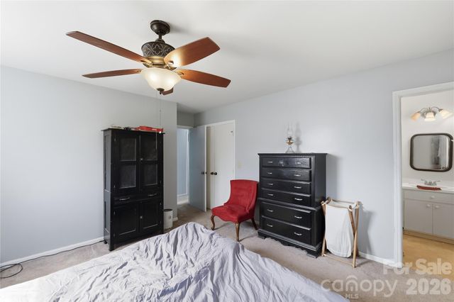 9444 Stately Oak Lane, Mint Hill, NC 28227