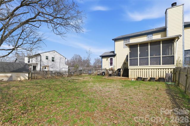 9444 Stately Oak Lane, Mint Hill, NC 28227