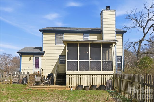 9444 Stately Oak Lane, Mint Hill, NC 28227