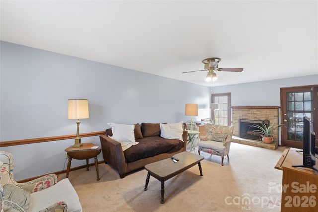 9444 Stately Oak Lane, Mint Hill, NC 28227