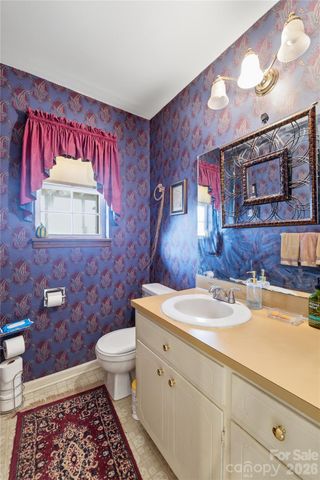 9444 Stately Oak Lane, Mint Hill, NC 28227